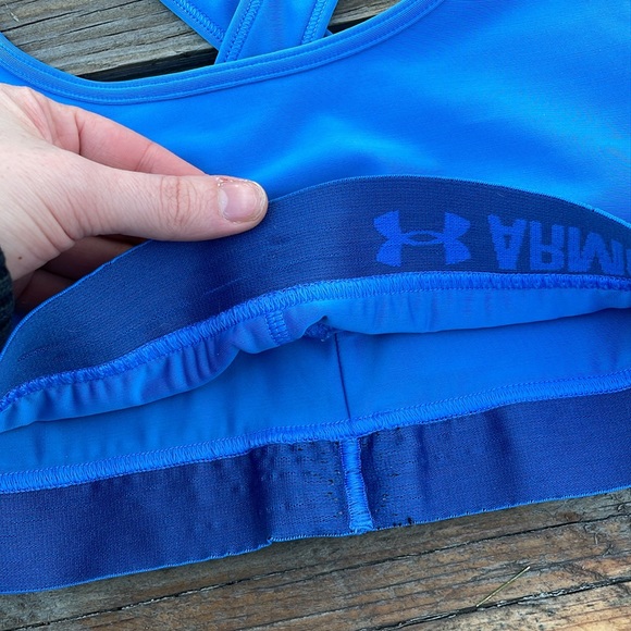 UA Blue Racerback Keyhole Cutout Sports Bra - Picture 3 of 5